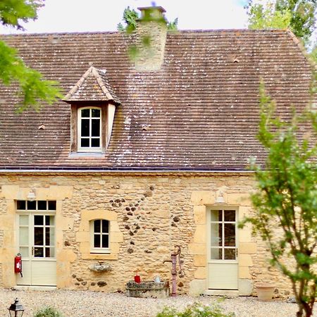 Les Perroutis Villa Saint-Alvère Buitenkant foto