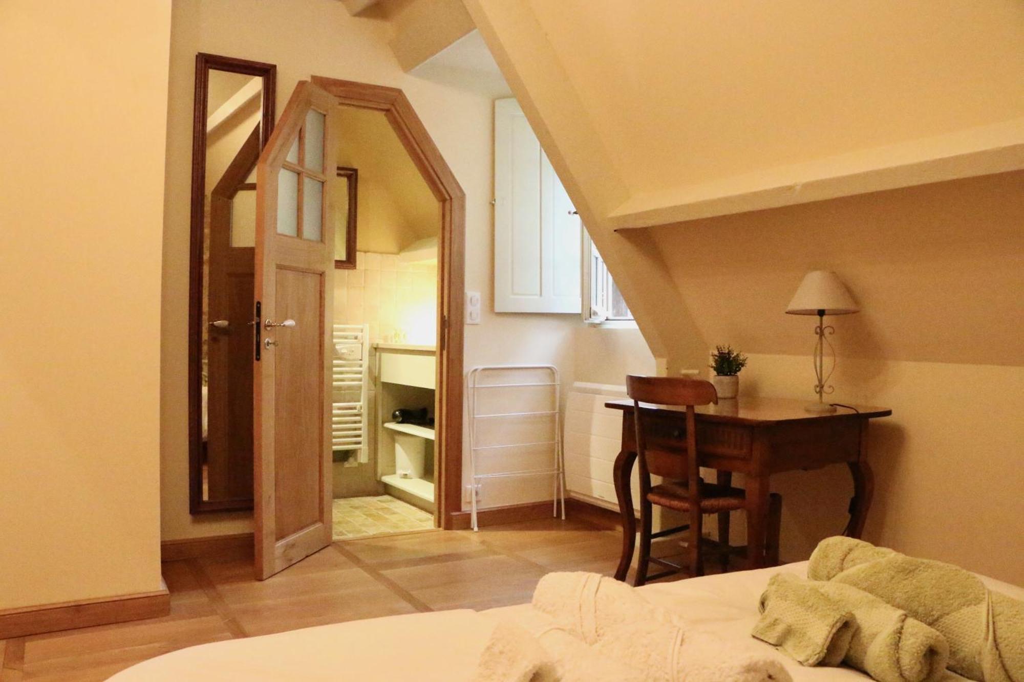 Les Perroutis Villa Saint-Alvère Buitenkant foto