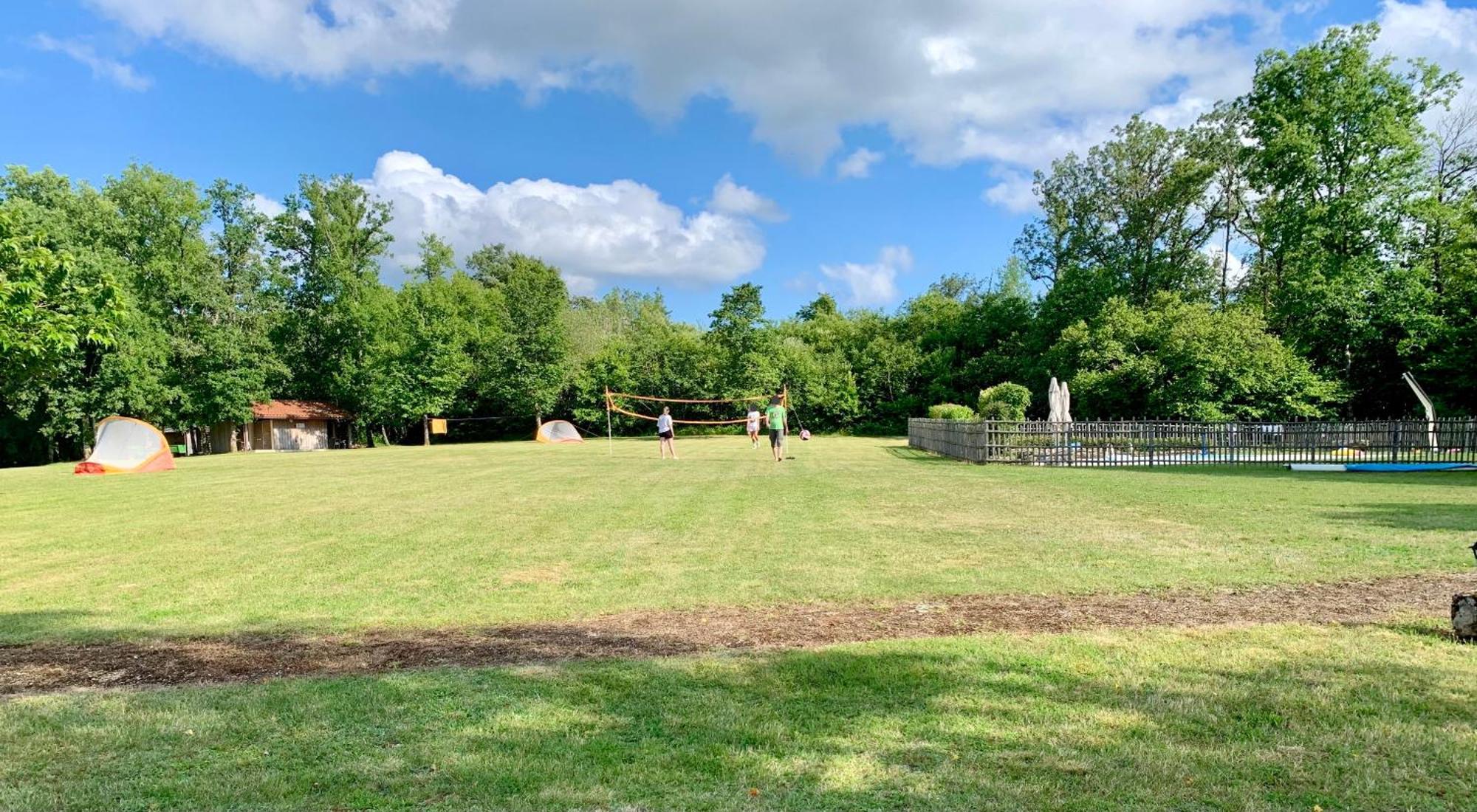 Les Perroutis Villa Saint-Alvère Buitenkant foto